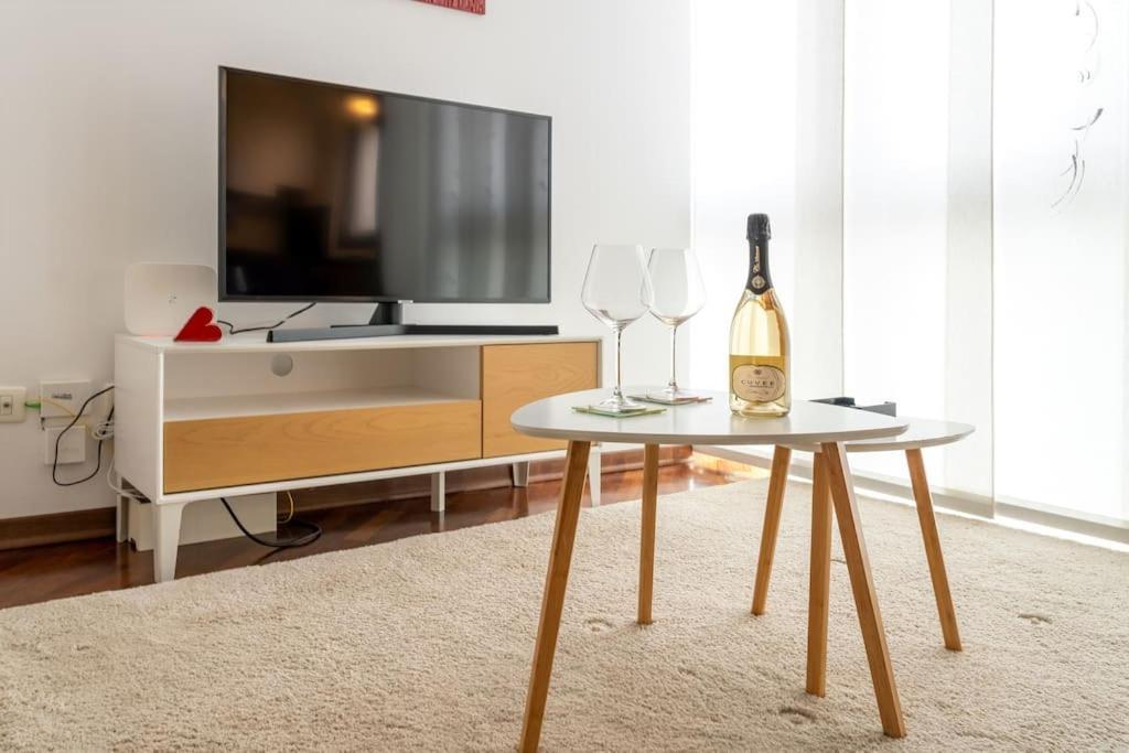 Duomo-PortaromanaXxl Home Terrace & Free Parking Μιλάνο Εξωτερικό φωτογραφία